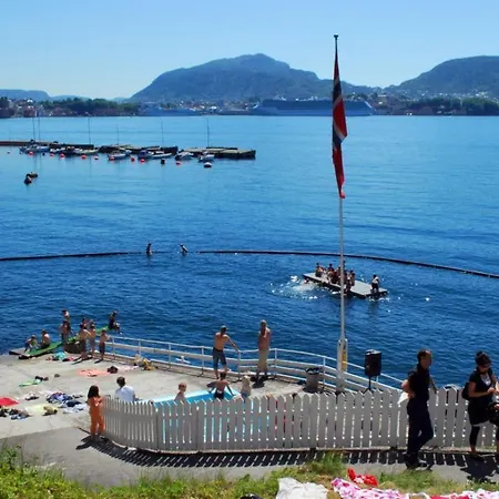 Apartman Modern With Rooftop & Sea View Bergen